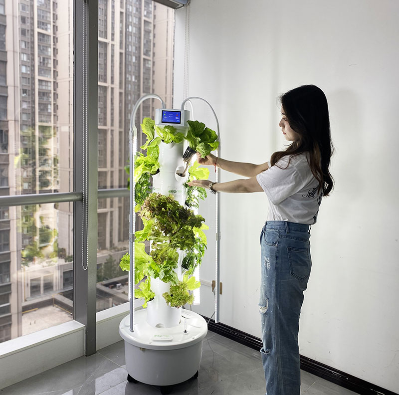 Tour hydroponique, système de  - Smart Garden Vertical Planter avis et prix